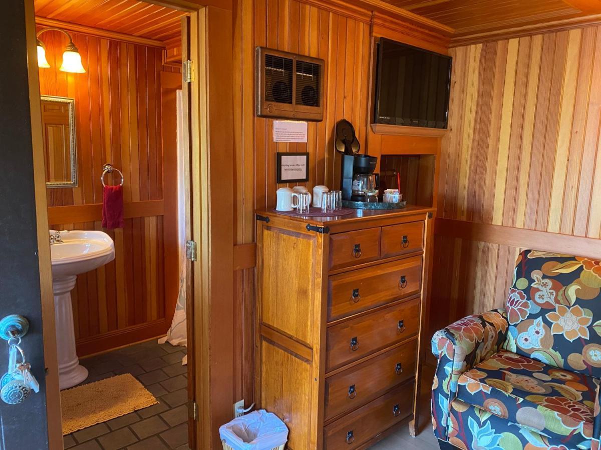 Whistling Winds Motel Lincoln City Ngoại thất bức ảnh